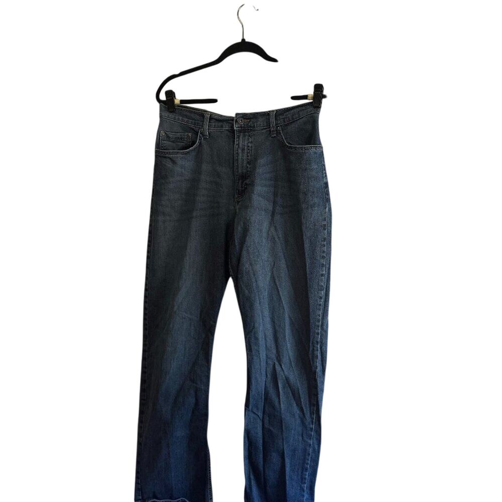 Wrangler Authentics Men's Straight Leg Jeans Medium Wash Blue Denim 5-Pocket